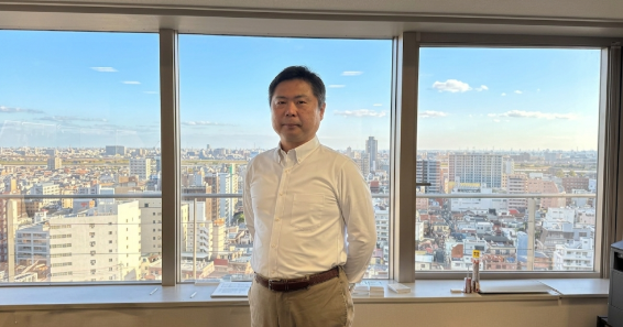 市場激化のなかで掲げた『月間1件』の目標を確実に達成。信頼を勝ち取るHP戦略と経営意識の変革とは？